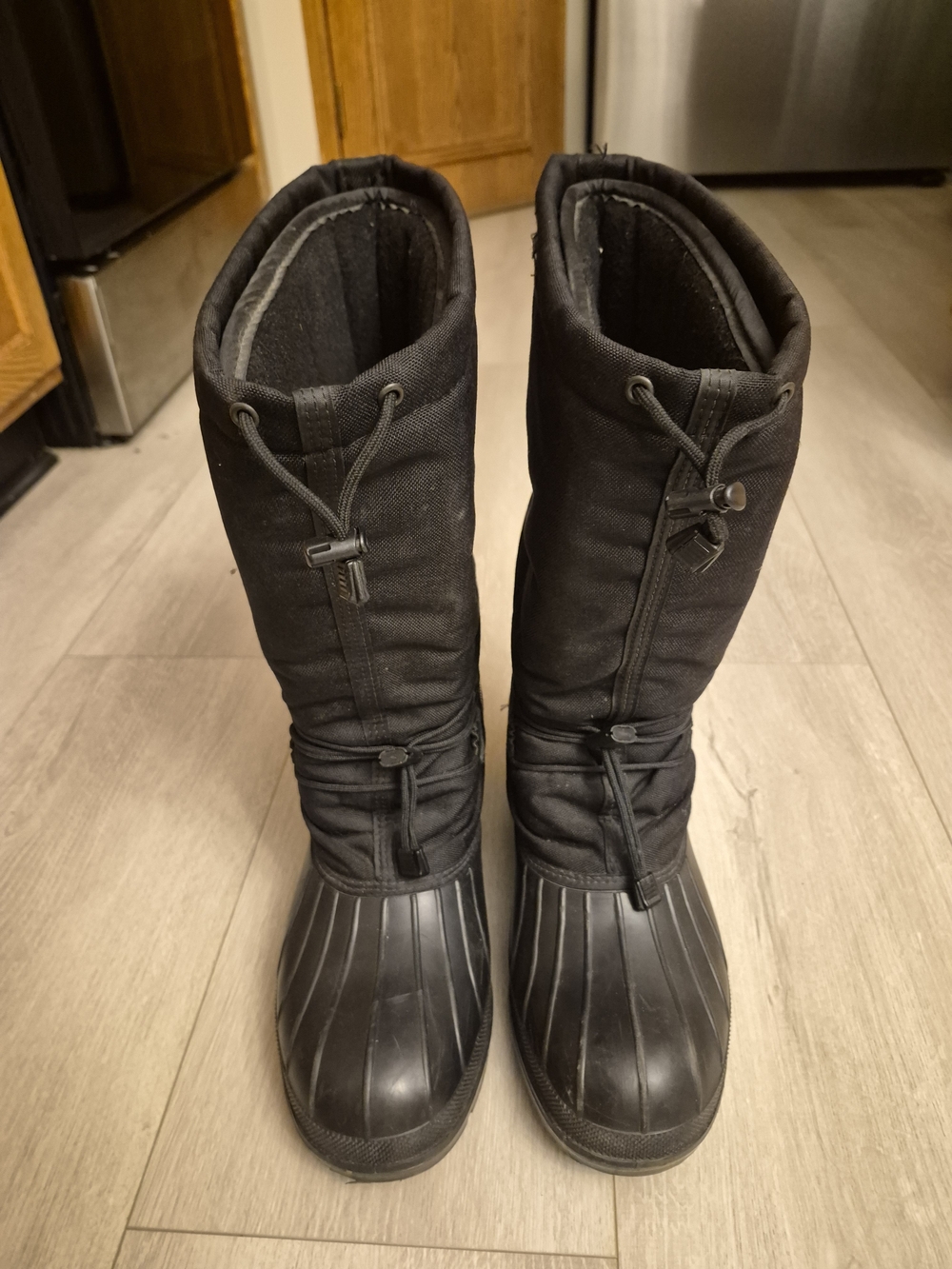 Baffin Technology Size 10 Black Tall Winter Snow Boots Drawstring